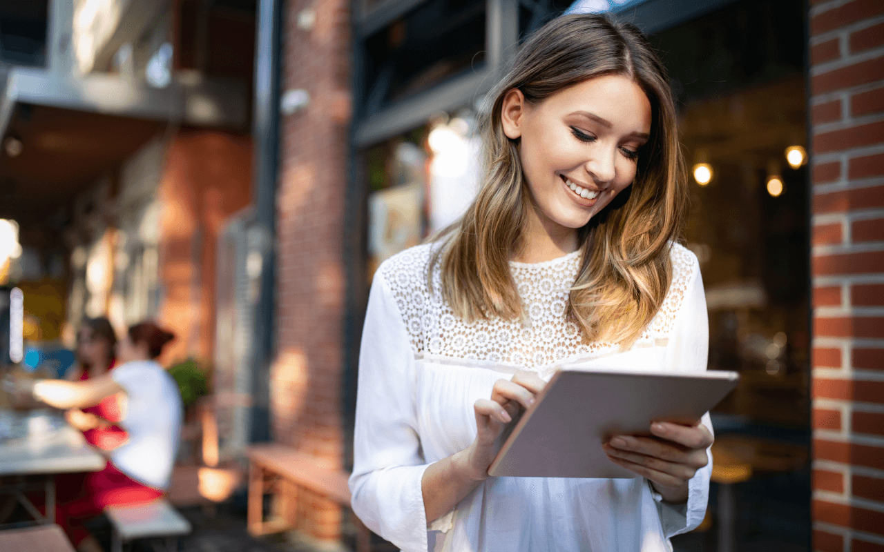 Staff scheduling interface